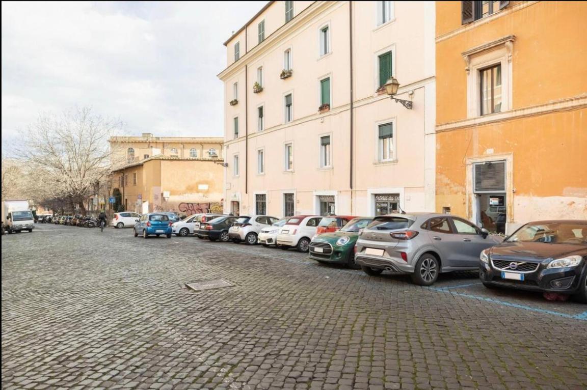 Carolina'Snest In Trastevere Rome Bagian luar foto